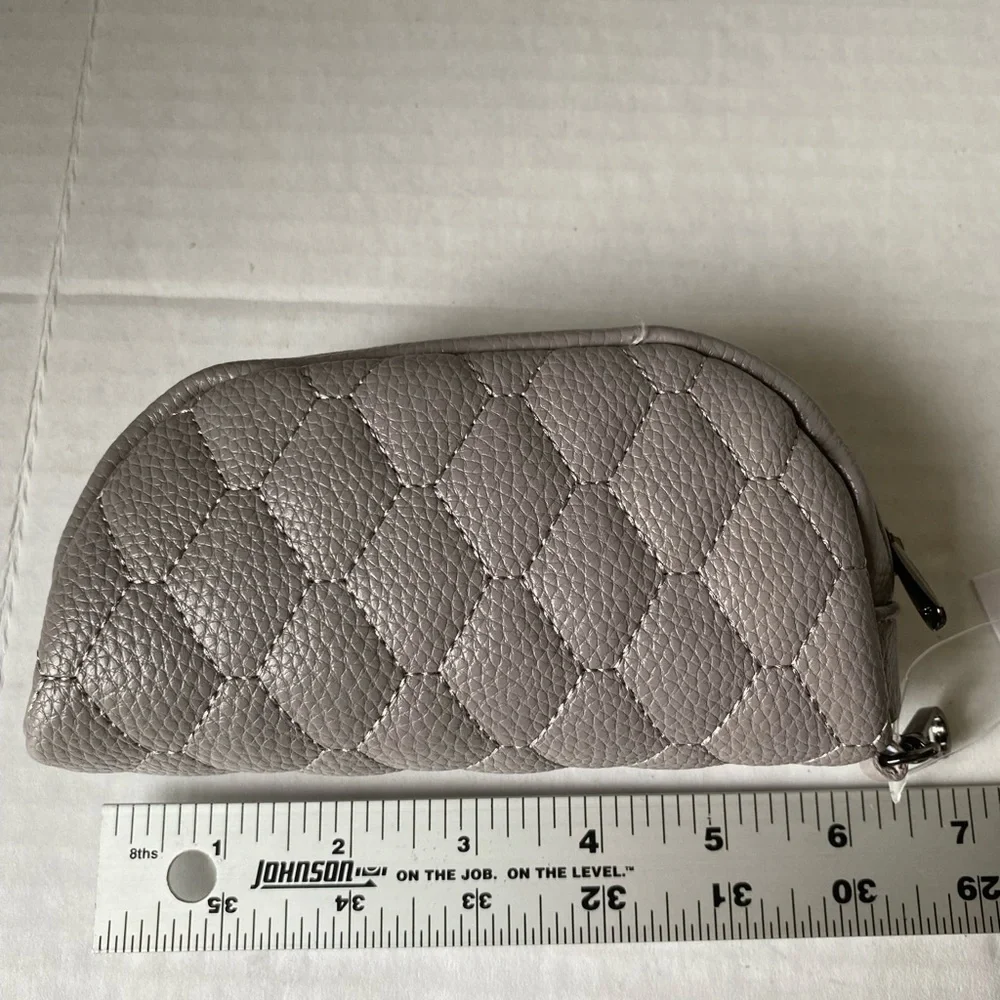 Lug Bobsled VL Eyeglass Case Pearl New